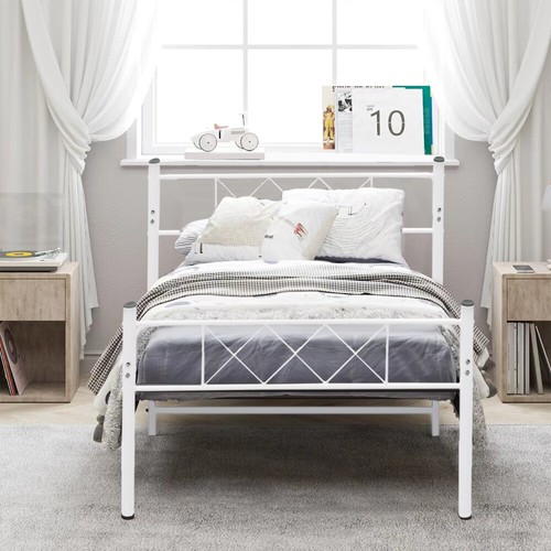 Strong single bed - bed, 3ft